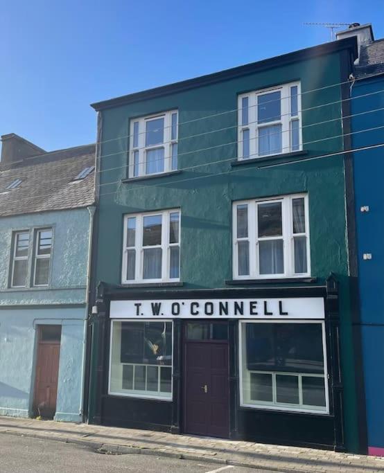 Villa Tw O Connell Old World Irish Pub Cahersiveen Esterno foto